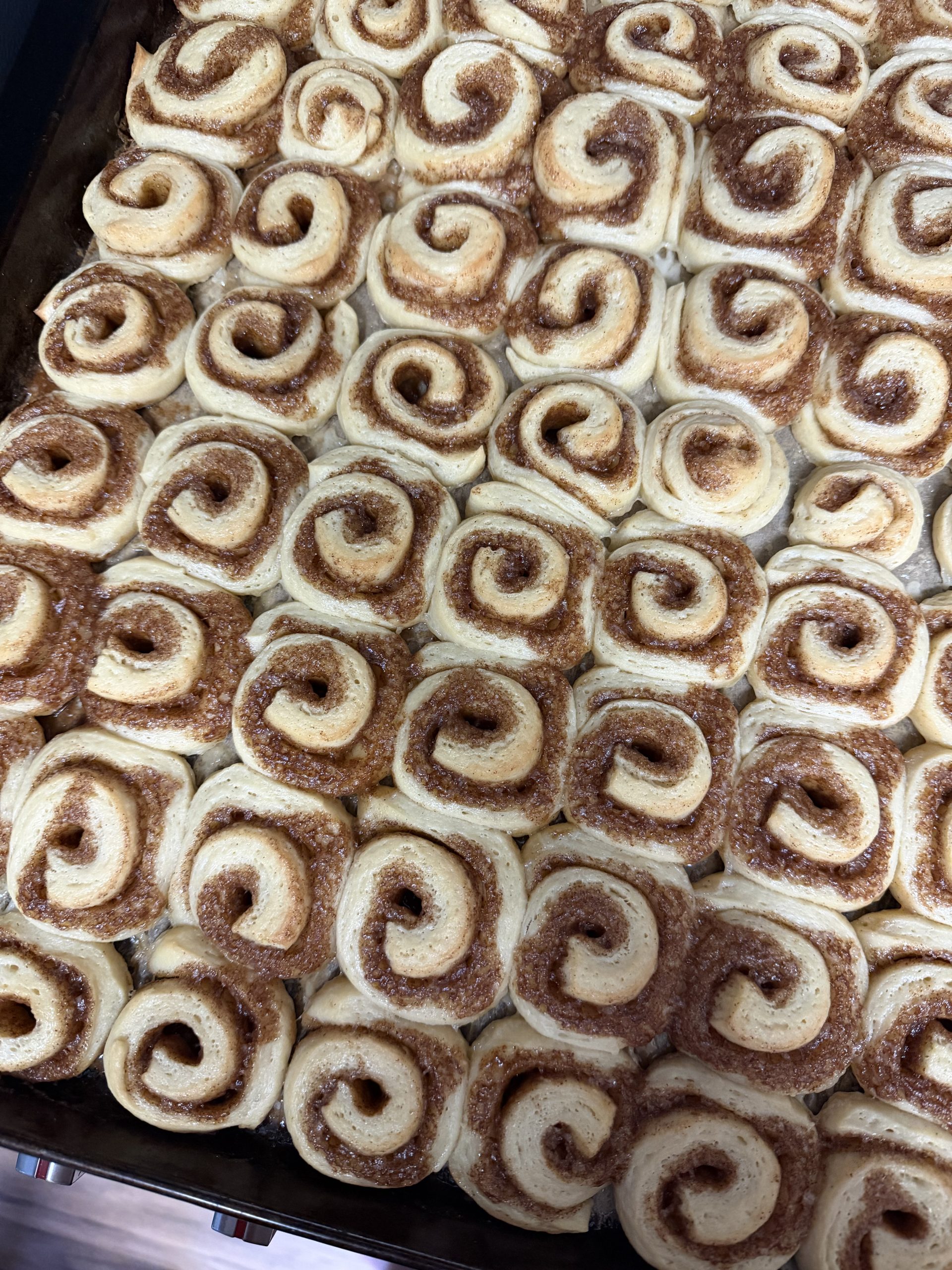 Cinnamon rolls from the paste-filling test