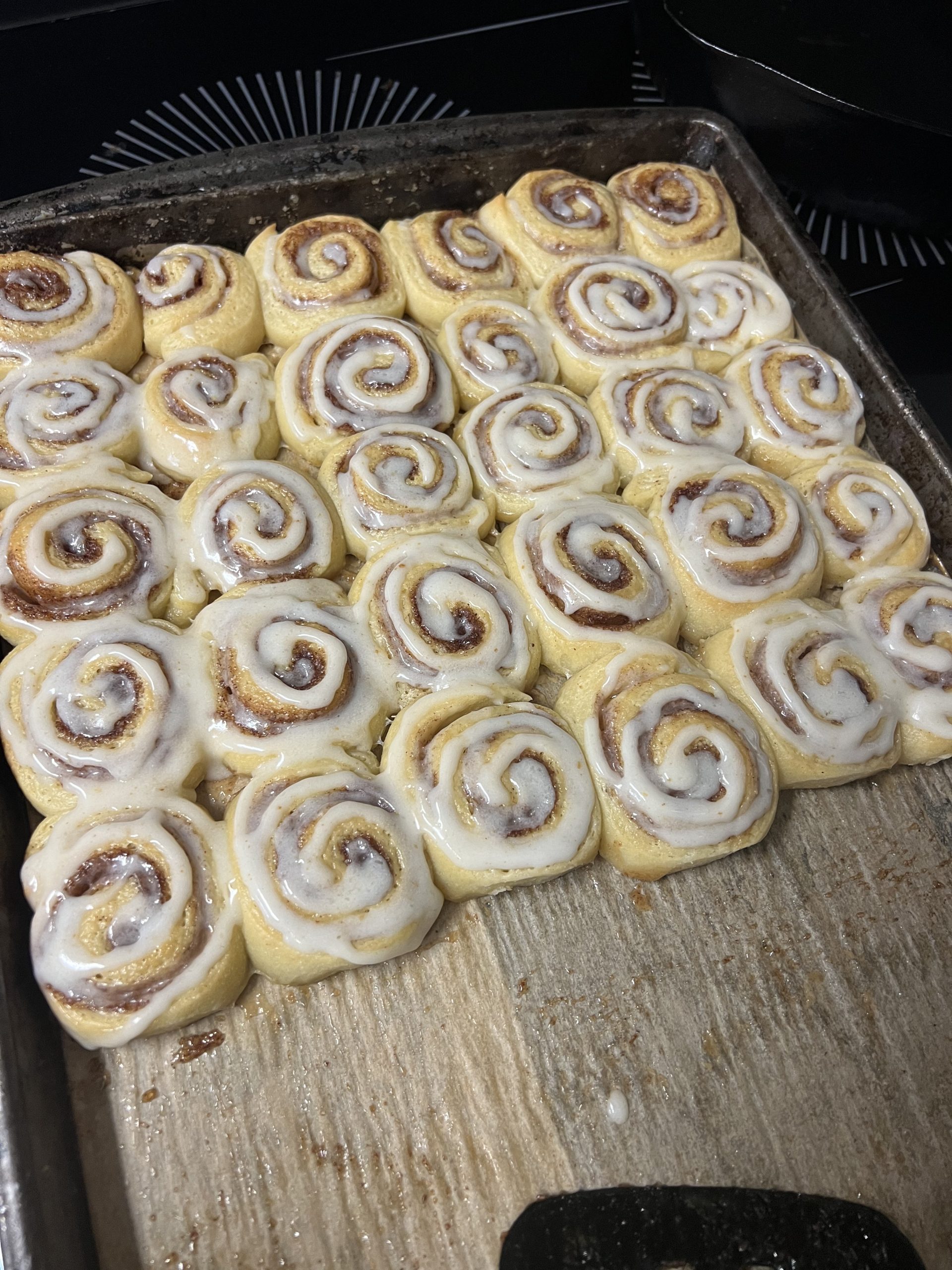Silver-Dollar Mini Cinnamon Rolls