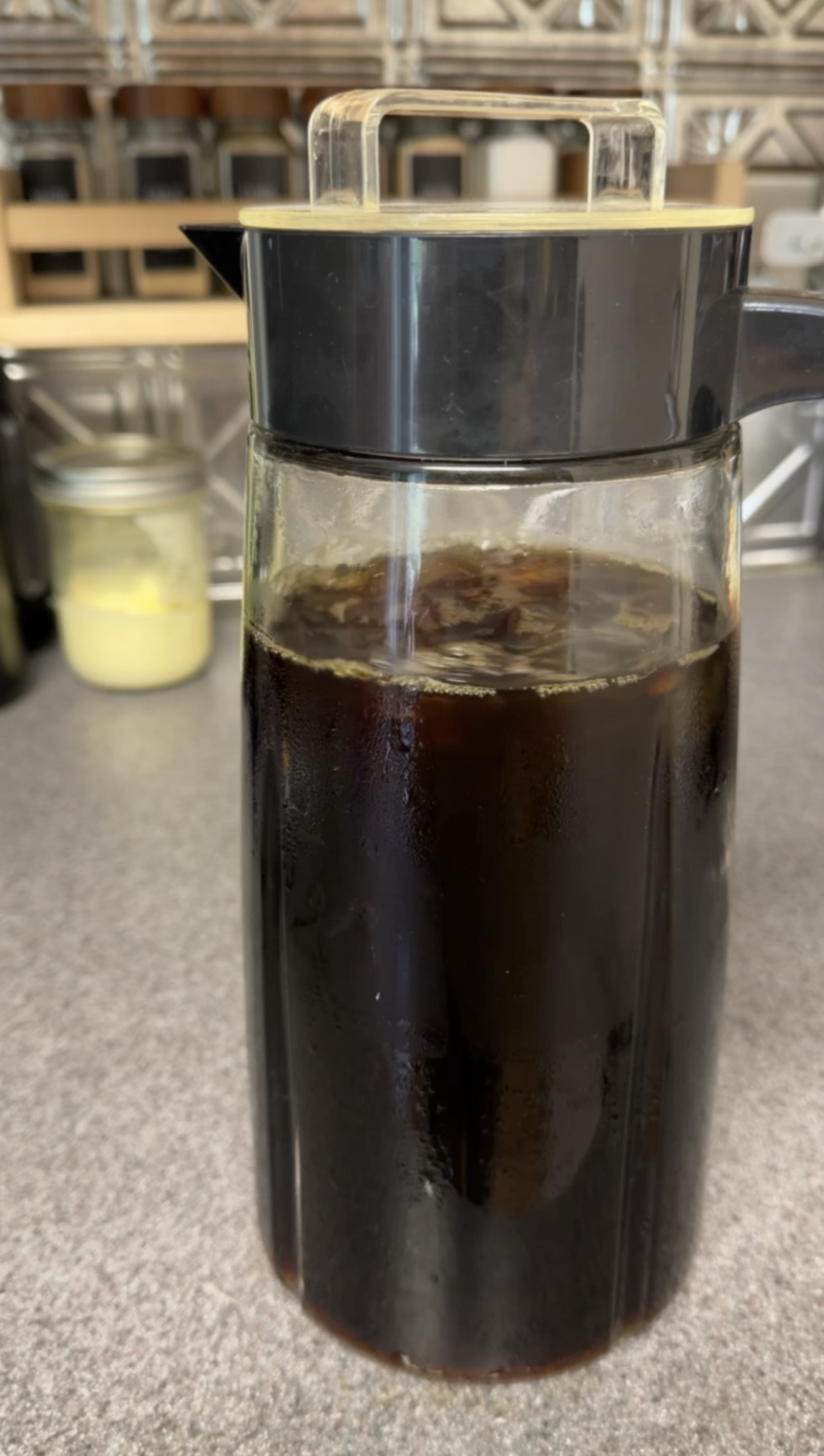 japanese-style iced coffee (flash-brew iced coffee)